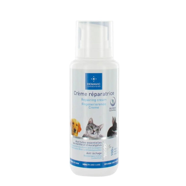 Crème réparatrice aux huiles essentielles de menthe et d'eucalyptus pour animaux