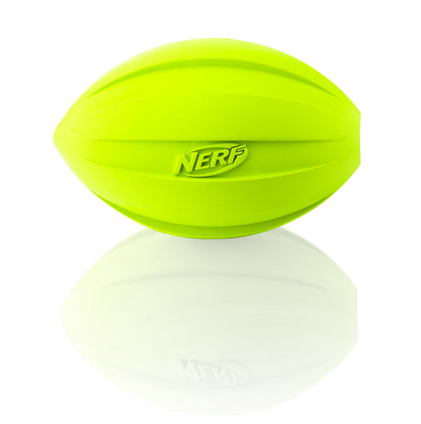 Ballon de football distributeur de régals Nerf Dog, vert, 12,7 cm (5 po)